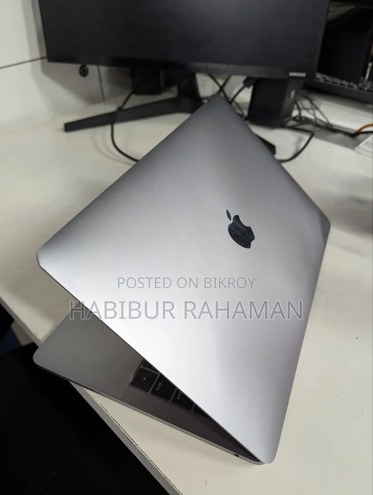 Laptop Apple MacBook Pro 2017 16GB Intel Core i5 SSD 256GB