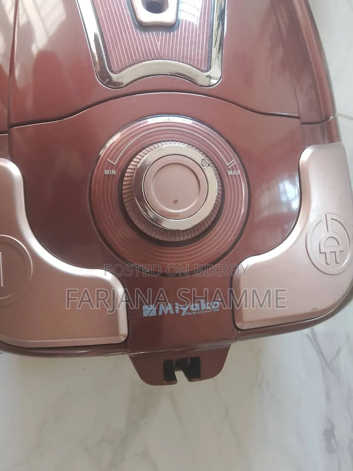 Miyako MVC-1708 Vacuum Cleaner.