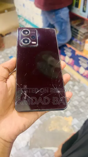 শাওমি রেডমি ১২ ৫জি ২৫৬ জিবি লাল