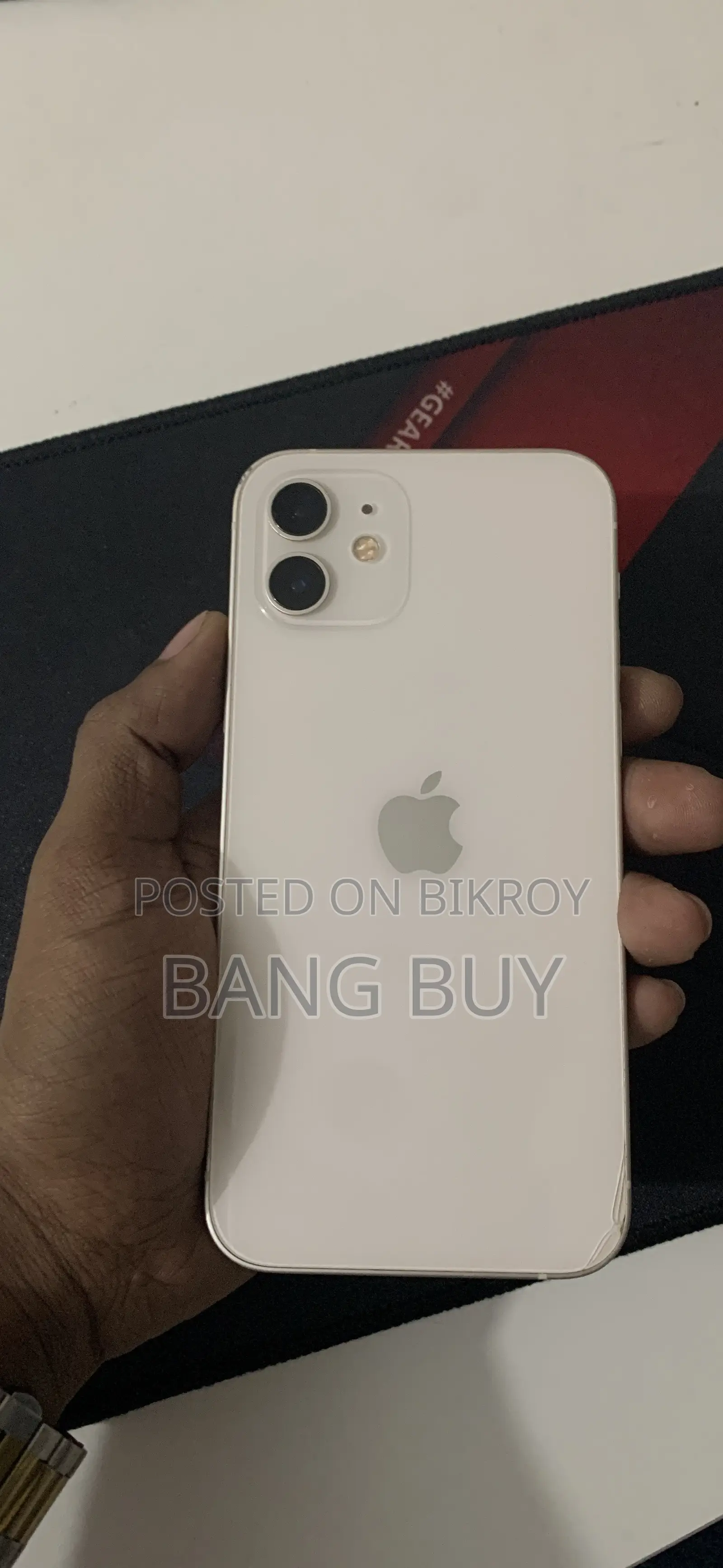 অ্যাপল আইফোন ১২ ১২৮ জিবি হোয়াইট