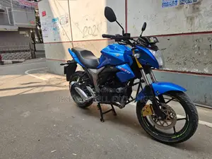 সুজুকি জিক্সার ২০২৩ নীল