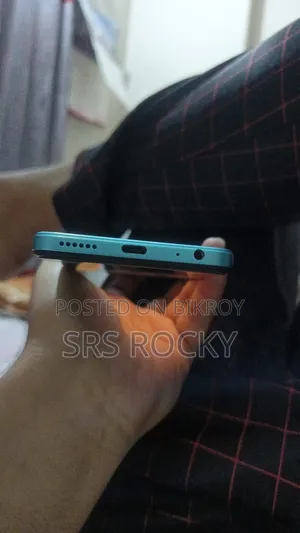 টেকনো স্পার্ক গো ২০২৩ ৬৪ জিবি