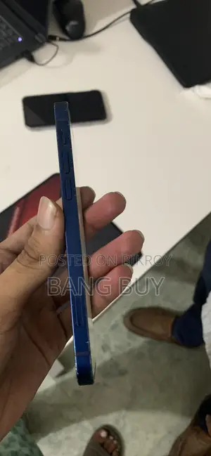 Apple iPhone 12 64 GB Blue