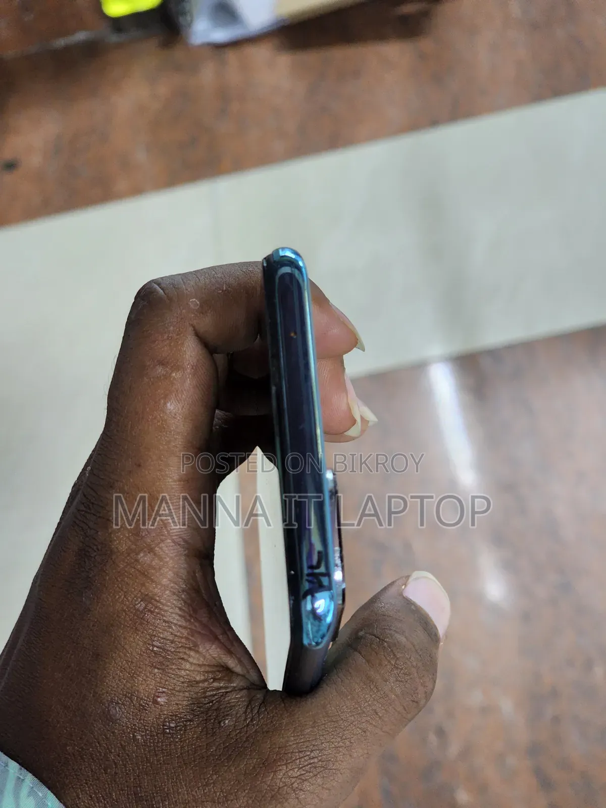 অপ্পো রেনো ৫ ১২৮ জিবি ব্লু