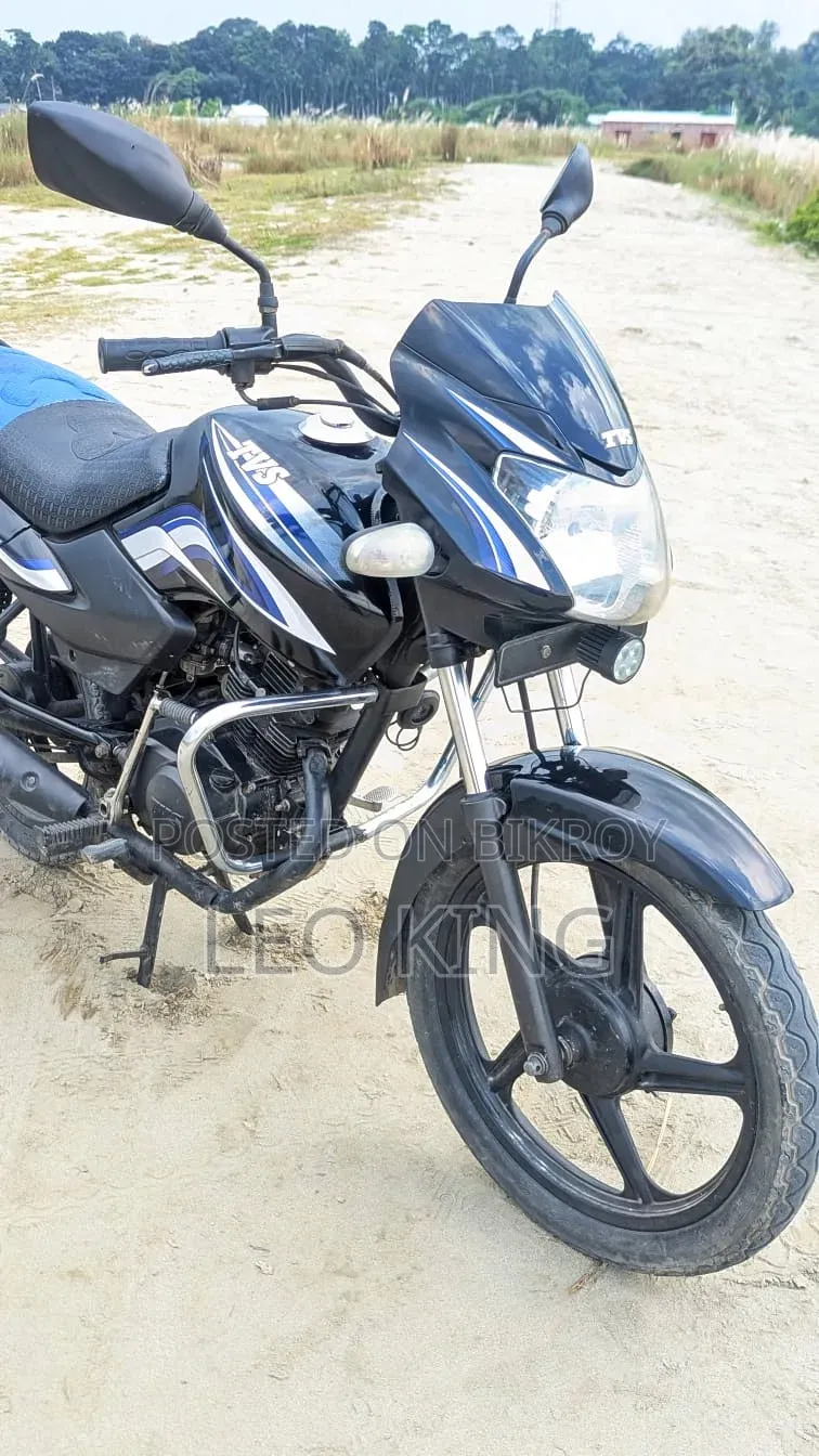 টিভিএস মেট্রো ২০১৬ কালো