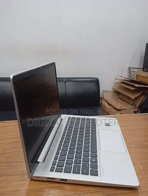 Laptop HP ProBook 445 G9 16GB AMD Ryzen 7 SSD 512GB