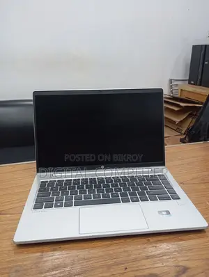 Laptop HP ProBook 445 G9 16GB AMD Ryzen 7 SSD 512GB