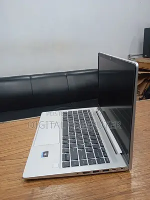 Laptop HP ProBook 445 G9 16GB AMD Ryzen 7 SSD 512GB