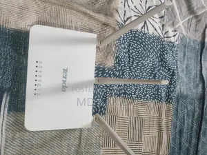 Tenda F3 Router