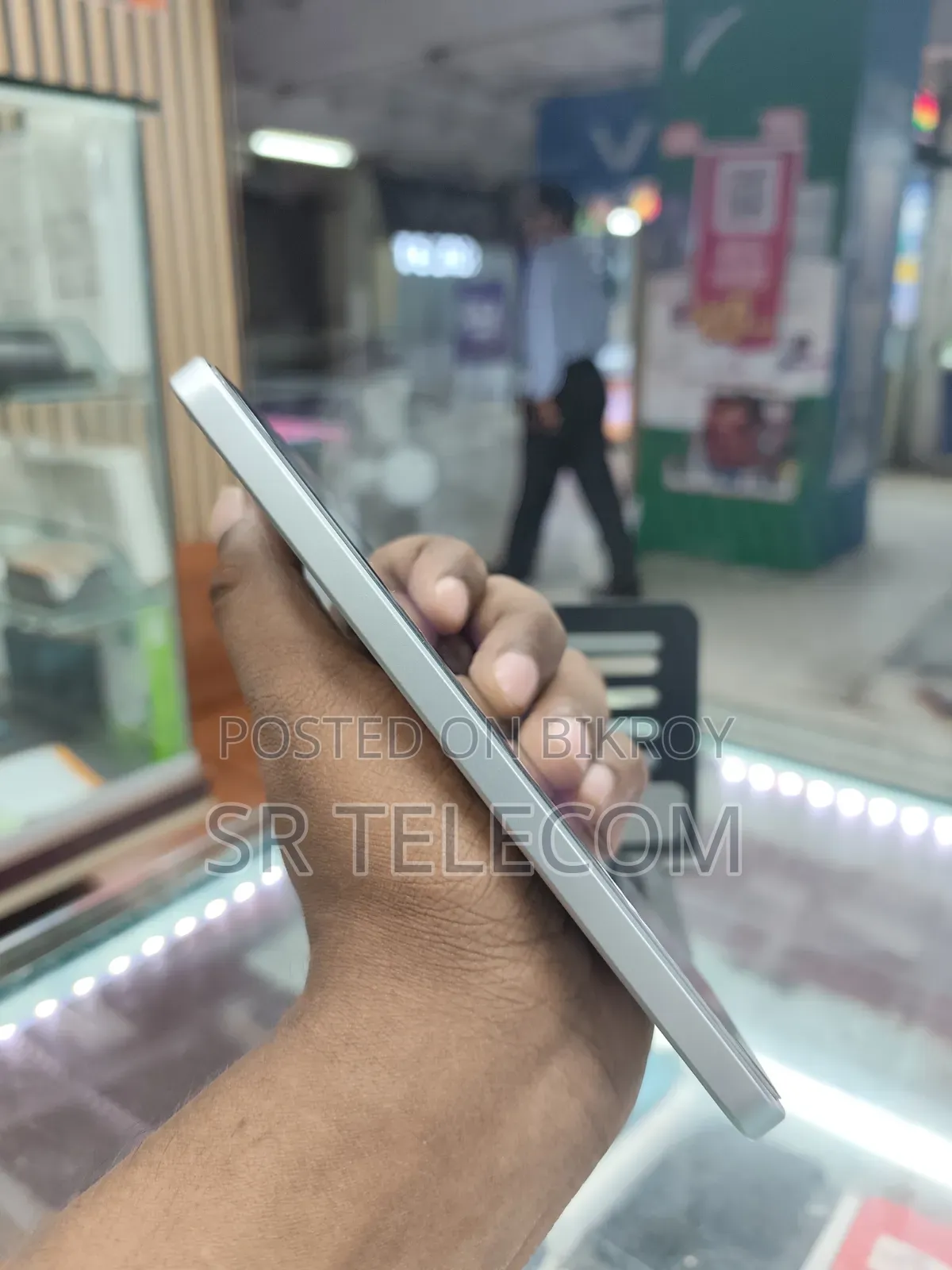 স্যামসাং গ্যালাক্সি এ৩৬ ১২৮ জিবি সাদা