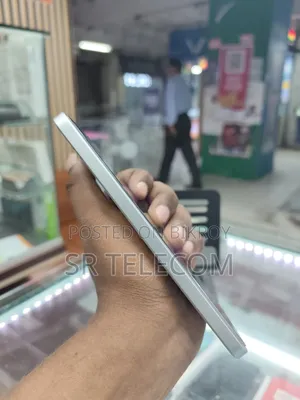 স্যামসাং গ্যালাক্সি এ৩৬ ১২৮ জিবি সাদা