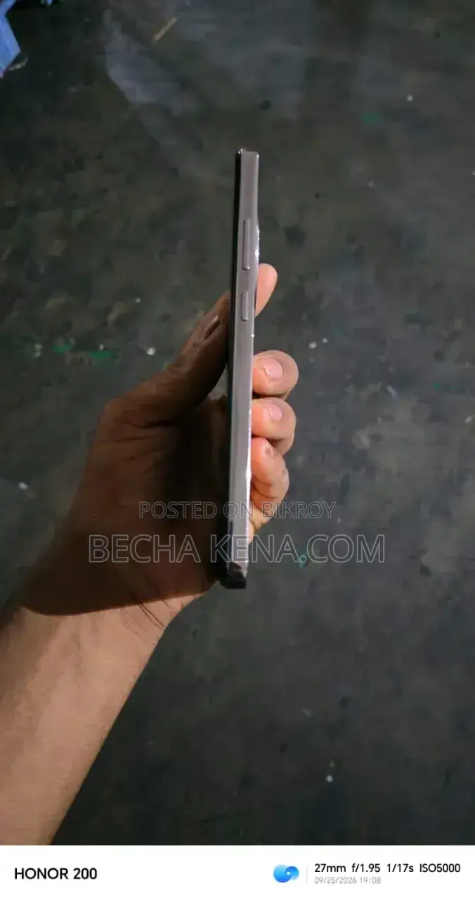ওপ্পো রেনো ২৫৬ জিবি কমলা
