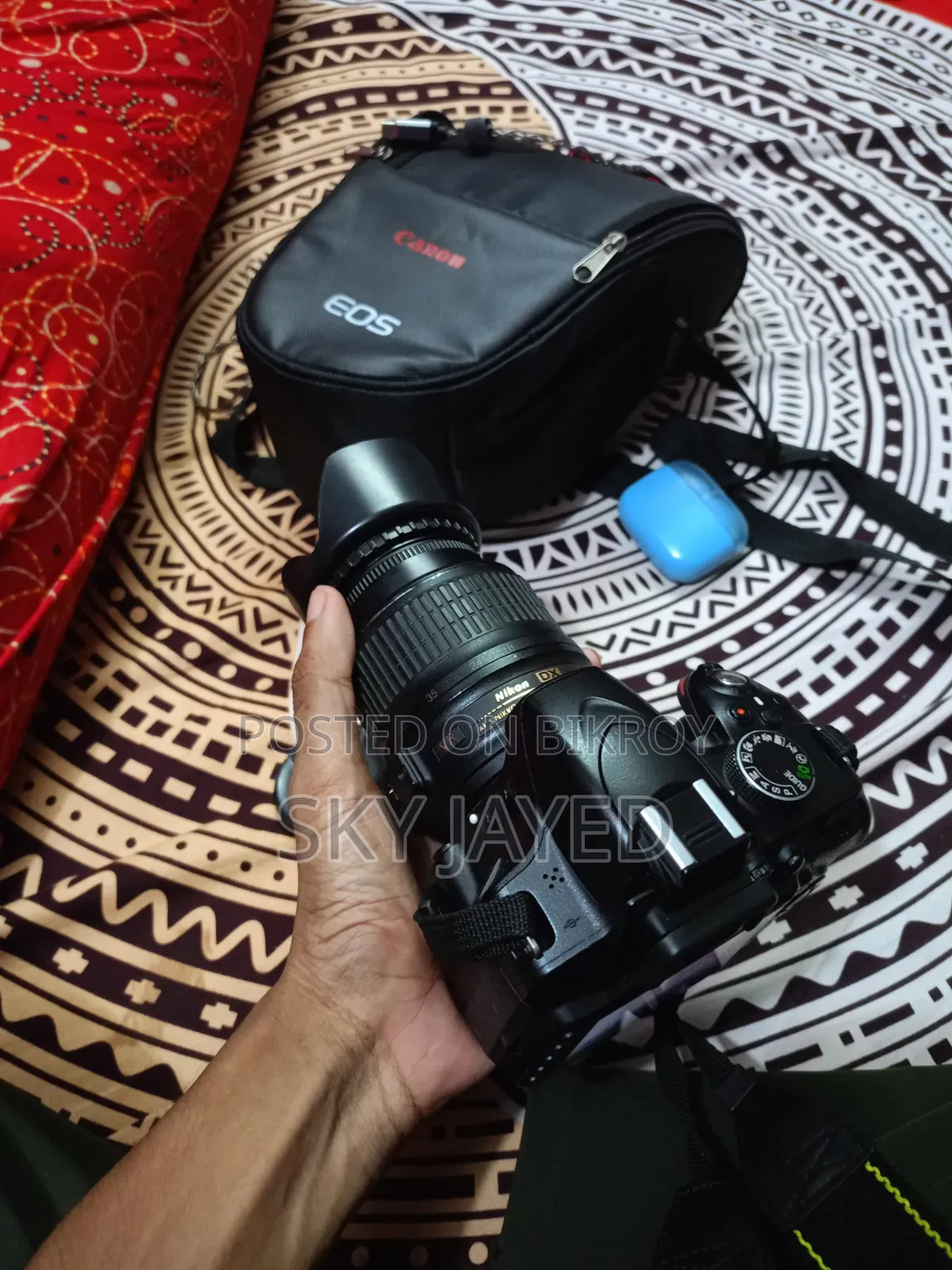 ডিএসএলআর ক্যামেরা নিকন ৩২০০ডি নতুন কন্ডিশন