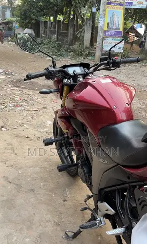Suzuki Gixxer 2022 Red