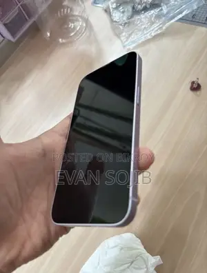 New Apple iPhone 13 128 GB White