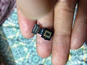 Rear and Front Camera (Redmi 5)