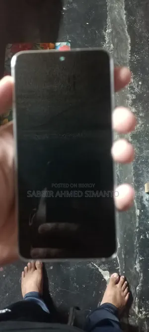 Samsung S22 display