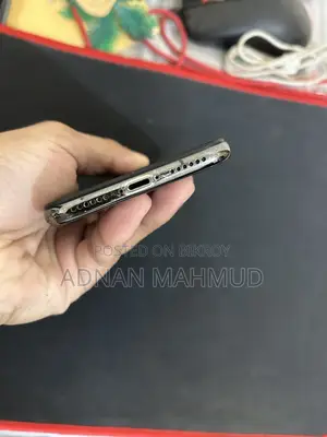 অ্যাপল আইফোন এক্স ২৫৬ জিবি ব্ল্যাক