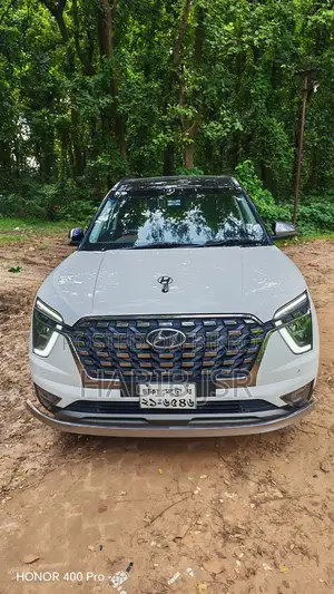 হুন্দাই ক্রেটা ২০২২ সাদা