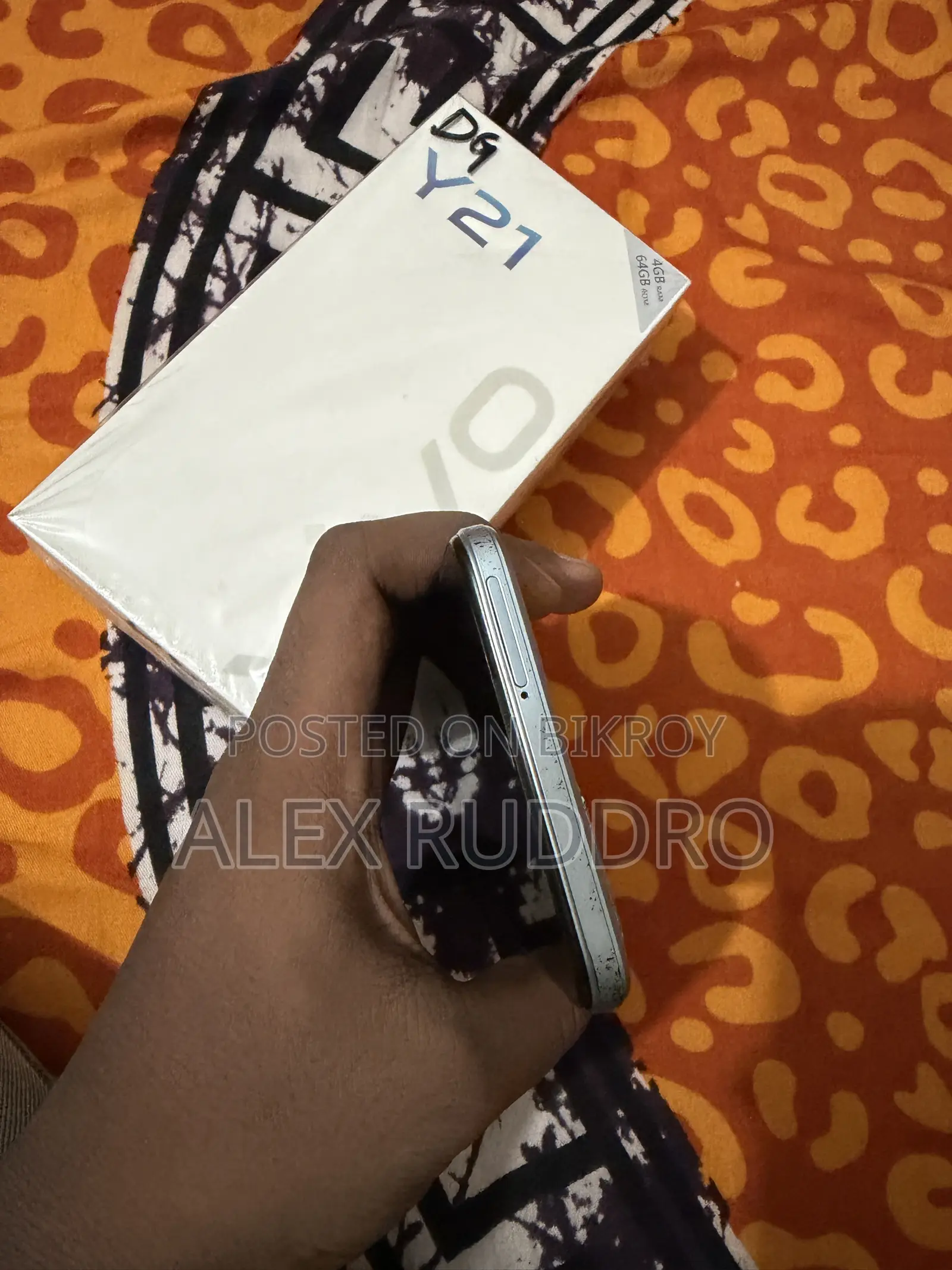 Vivo Y21 64 GB White