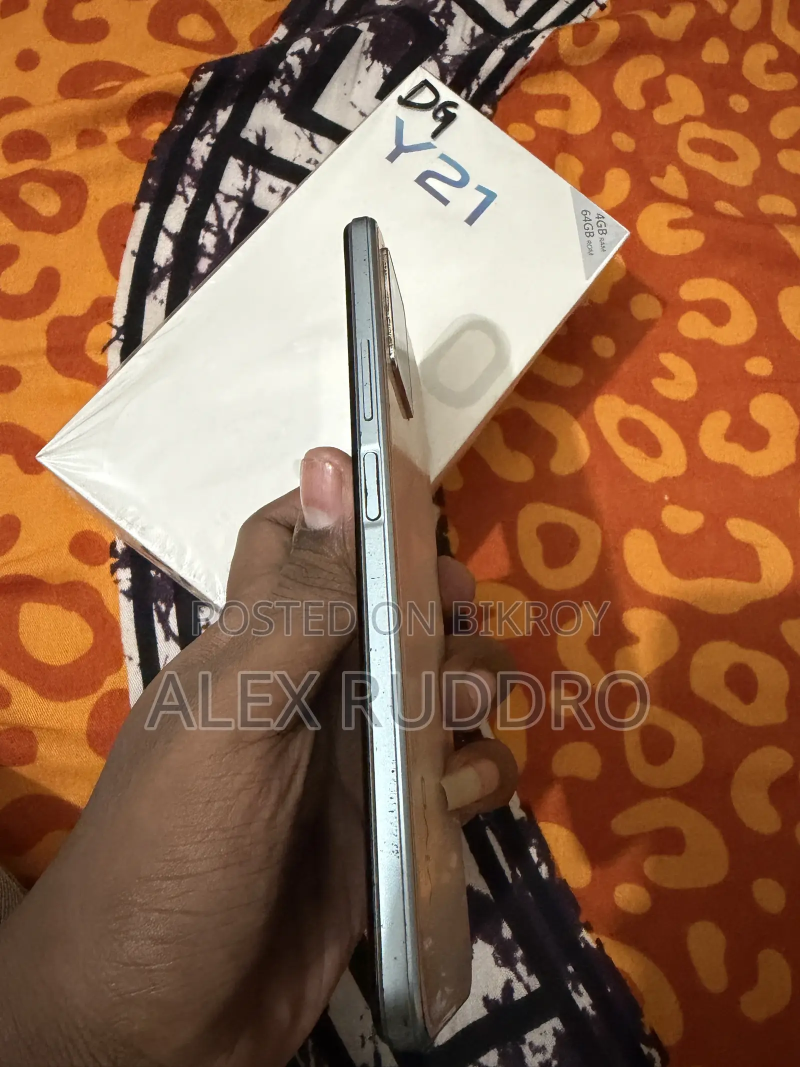 Vivo Y21 64 GB White