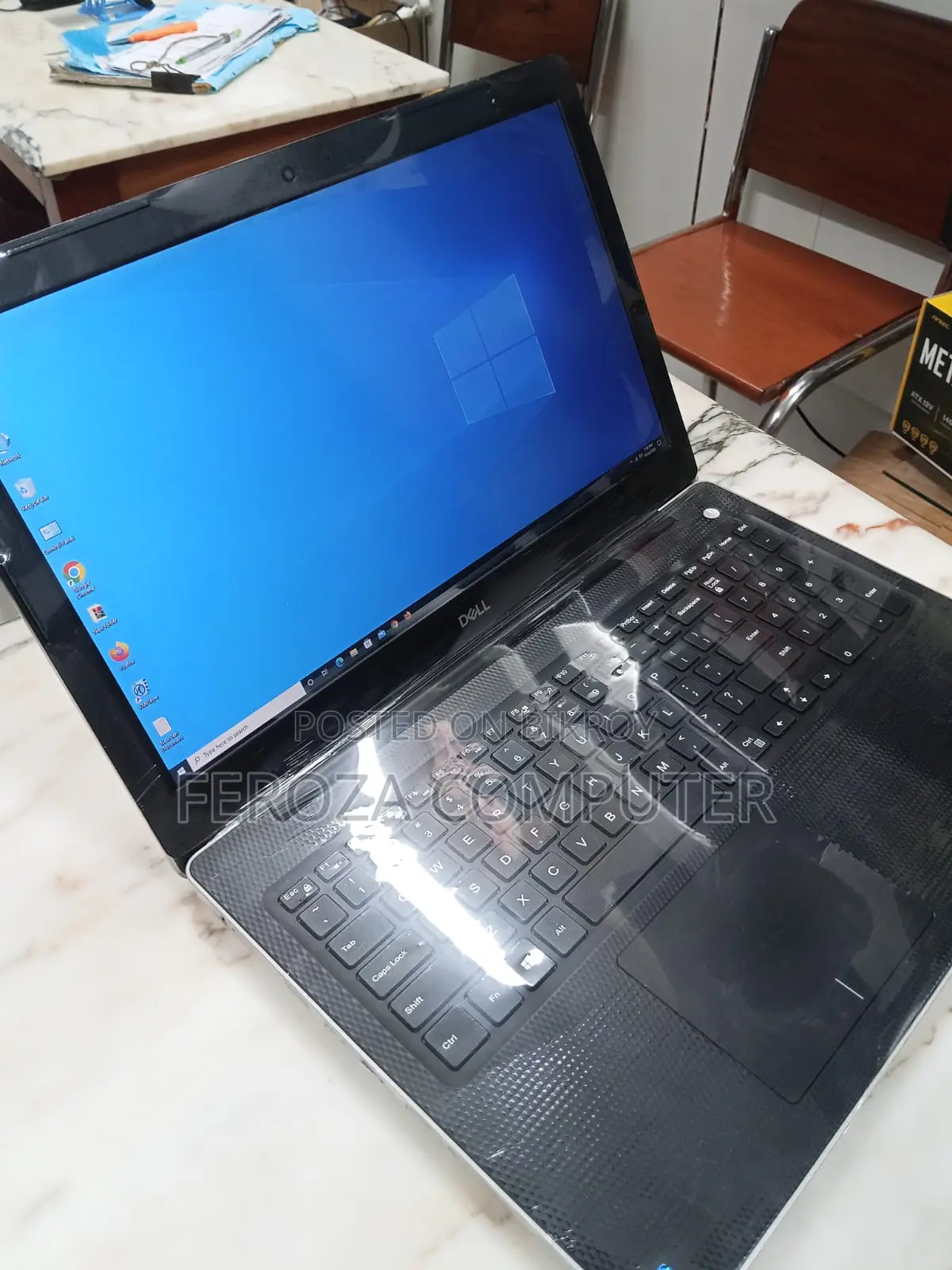 Laptop Dell Inspiron 15 8GB Intel Core i5 HDD+SSD 256GB