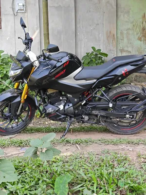 হিরো এক্সট্রিম ১৬০আর ২০২৬ ব্ল্যাক