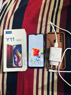 Vivo Y11 32 GB Blue