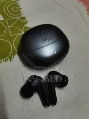 Qcy Earbuds on Sell, Used Only for 1week