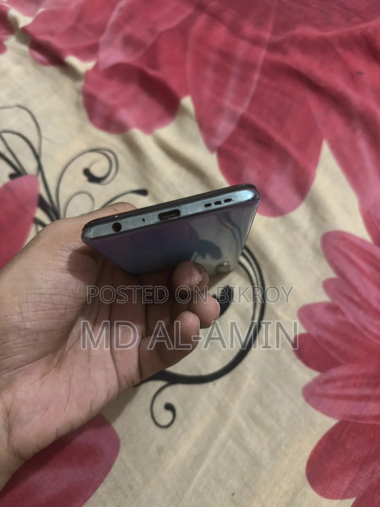 অপ্পো এফ১৫ ১২৮ জিবি নীল