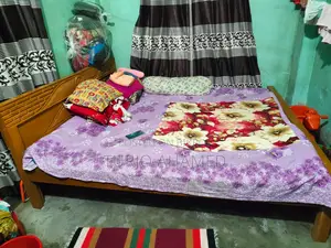 Mahogany Wooden Bed