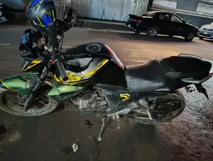 Yamaha FZS V2 2019 Yellow