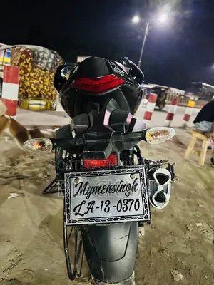 নতুন সুজুকি জিক্সার ২০২৩ ব্ল্যাক