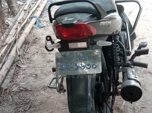 টিভিএস মেট্রো ২০১২ সবুজ
