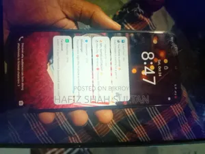 New Vivo Y04 64 GB Bronze