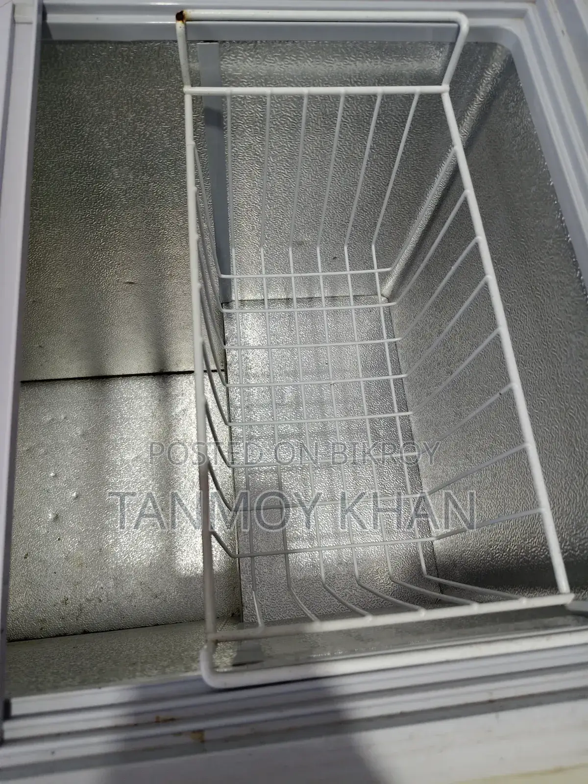 Singer Deep Fridge