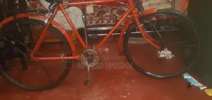 Hero Achiever 2026 Orange