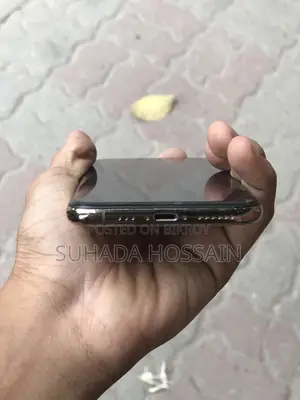অ্যাপল আইফোন এক্সএস ৬৪ জিবি গোল্ড