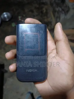 Nokia 2720 Flip 512 GB Black