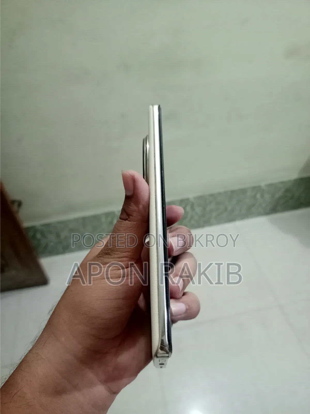 রিয়েলমি ১২ প্রো+ ২৫৬ জিবি হোয়াইট