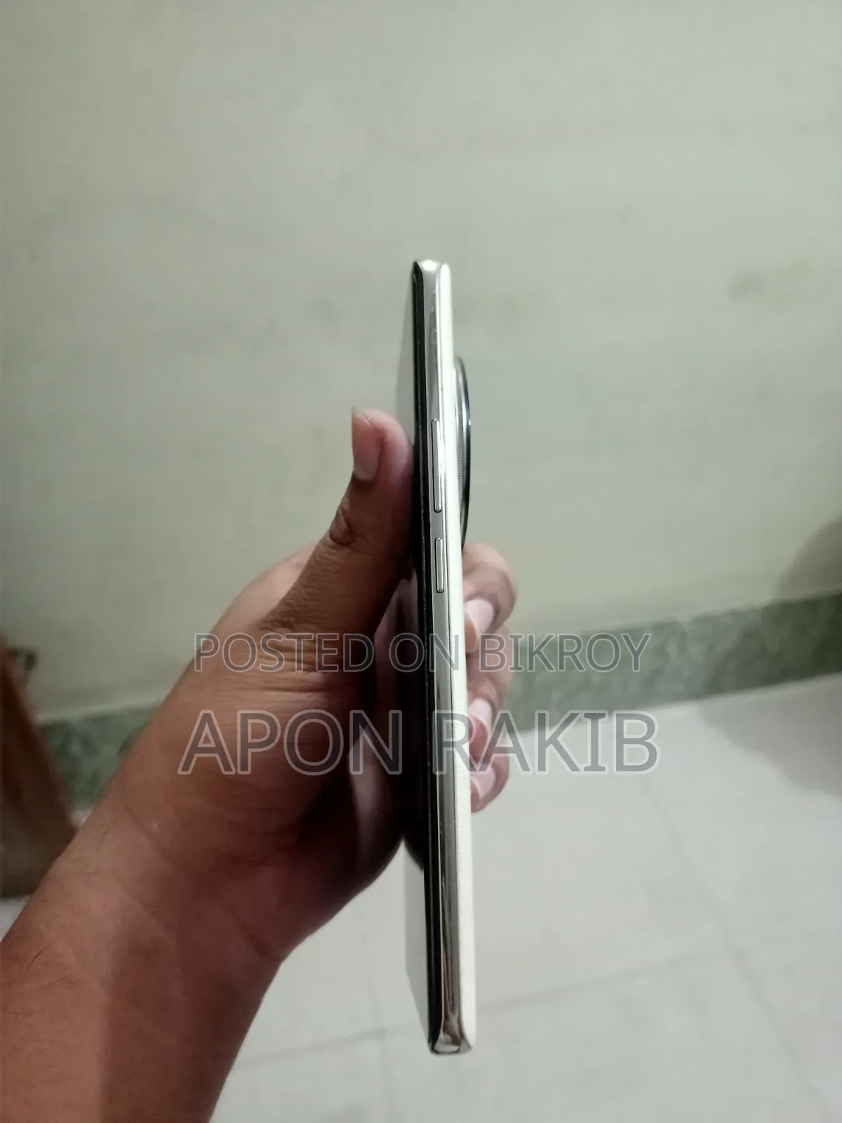 রিয়েলমি ১২ প্রো+ ২৫৬ জিবি হোয়াইট