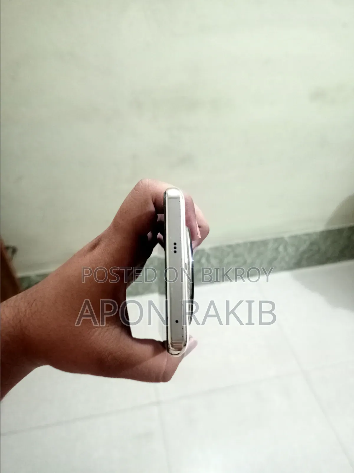 রিয়েলমি ১২ প্রো+ ২৫৬ জিবি হোয়াইট