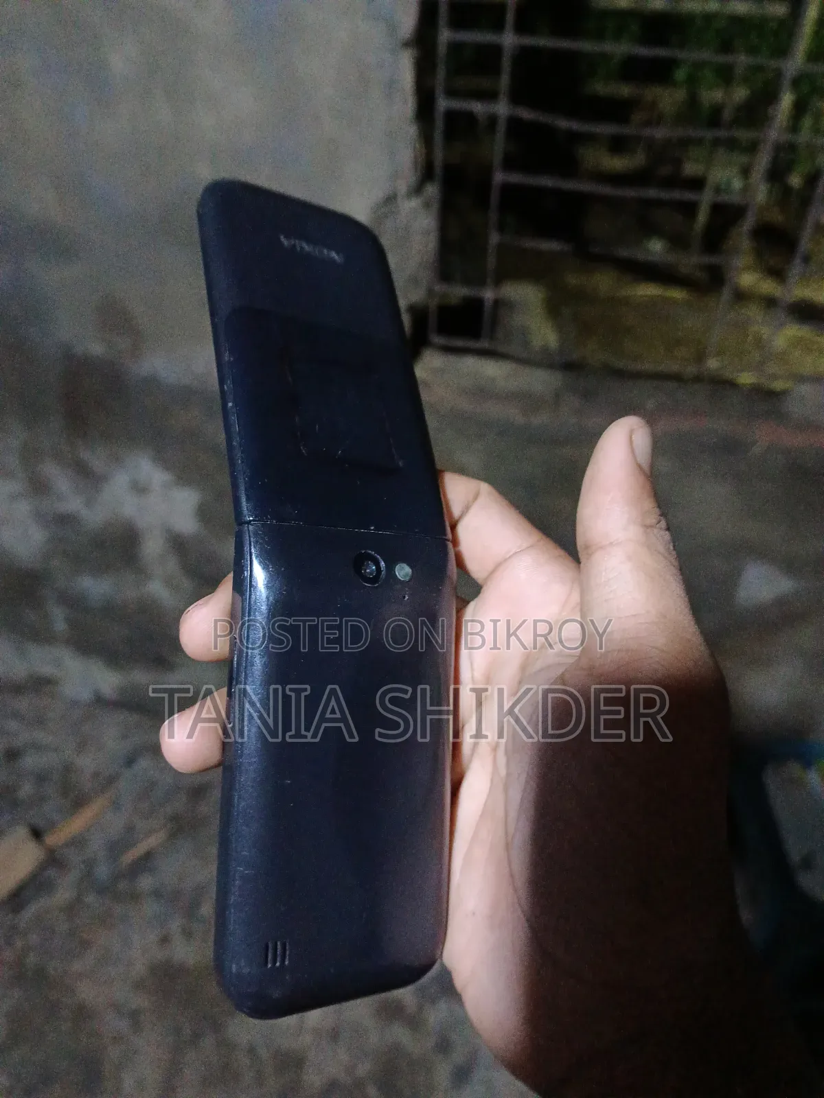 Nokia 2720 Flip 512 GB Black
