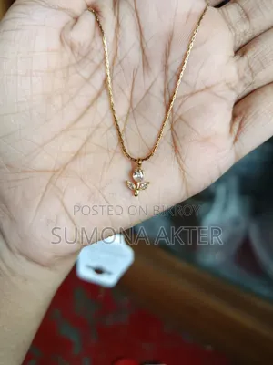 Tulip Necklace