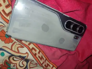 Tecno Camon 40 Pro 4G 256 GB Gray