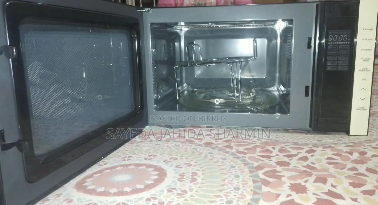 ট্রান্সটেক মাইক্রোওয়েভ ওভেন ২৩এল (মাত্র একবার ব্যবহৃত)