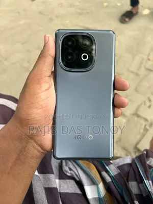 iQOO Z10 256 GB Black