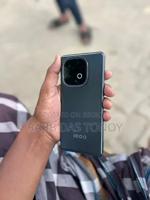 iQOO Z10 256 GB Black