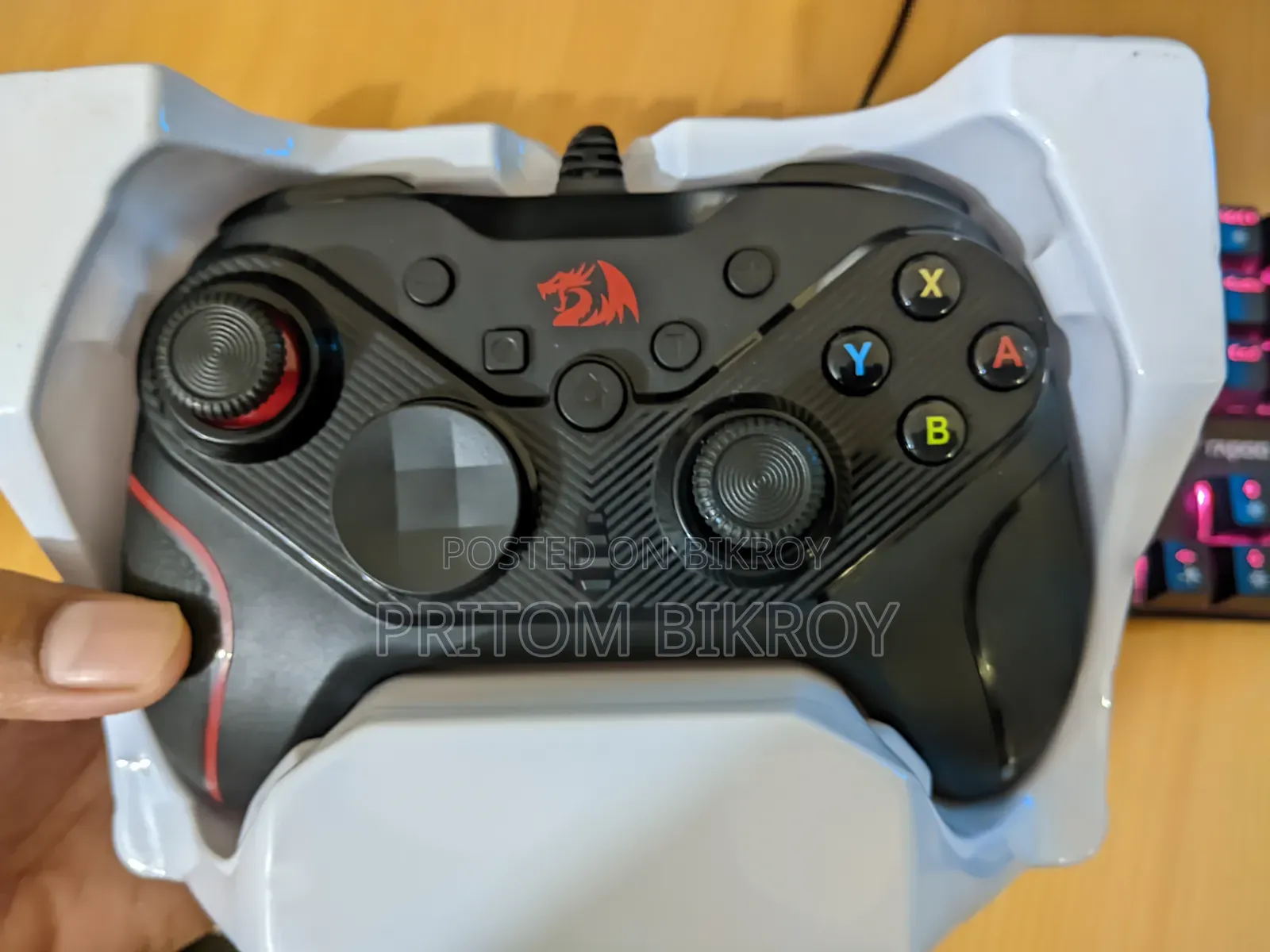 Redragon RIFT F710 Gamepad — Brand New Condition