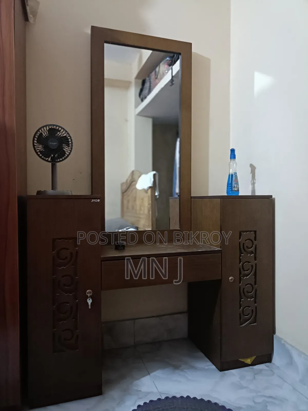 Dressing Table